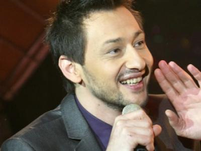 Για πού ετοίμασε βαλίτσα ο Πάνος;